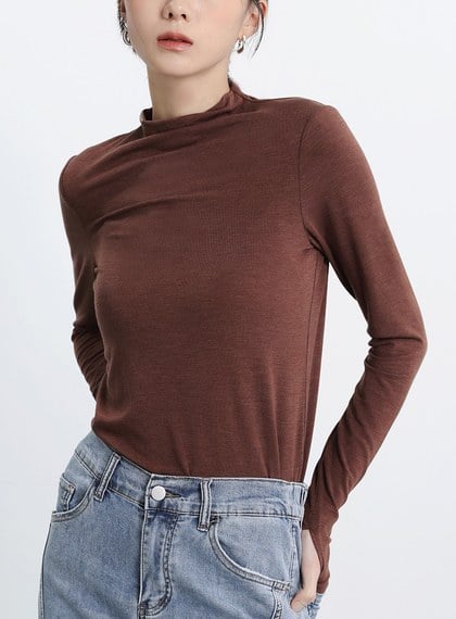 半高領舒適高彈內搭上衣